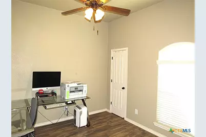 2031 Falling Leaf Lane, Harker Heights, TX 76548 - Photo 13