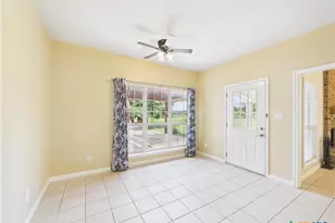 108 Deer Ridge Dr, La Vernia, TX 78121 - Photo 7