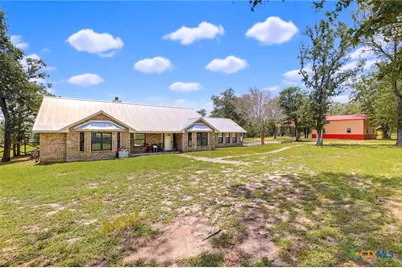 201 Hickory Run, La Vernia, TX 78121 - Photo 5