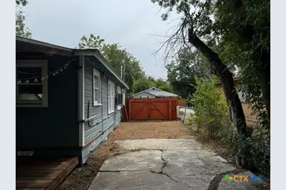 518 Newton Drive, Seguin, TX 78155 - Photo 13
