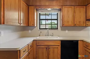 8910 Trailridge Dr, Temple, TX 76502 - Photo 9