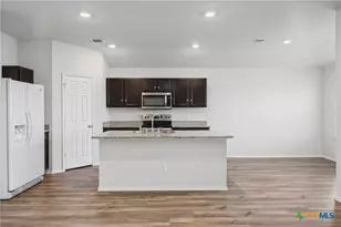 1137 Laila Ln, Belton, TX 76513 - Photo 11