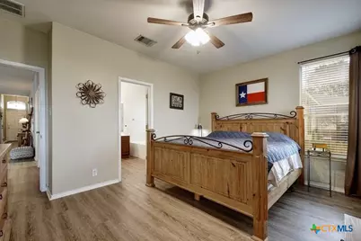 2234 Lakeline Drive, New Braunfels, TX 78130 - Photo 15