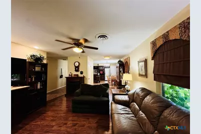 105 Curry Drive, Gatesville, TX 76528 - Photo 9