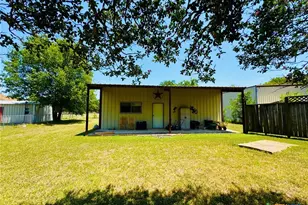 105 Curry Dr, Gatesville, TX 76528 - Photo 19