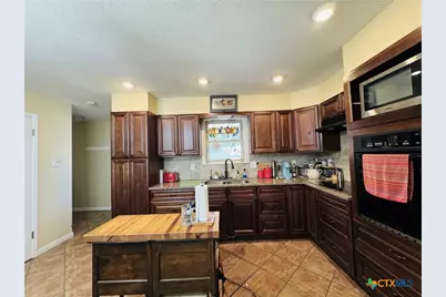 105 Curry Drive, Gatesville, TX 76528 - Photo 11