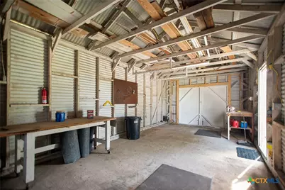 124 Hopper Road, Tivoli, TX 77990 - Photo 9