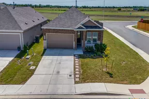 9194 Saint Jerome, Seguin, TX 78155 - Photo 25