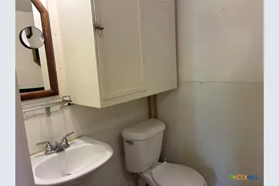 408 S Porter Street, Lampasas, TX 76550 - Photo 21
