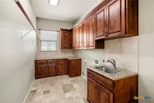 6711 Naples Drive, Temple, TX 76502 - Photo 13