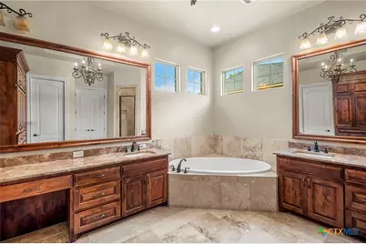 6711 Naples Drive, Temple, TX 76502 - Photo 19