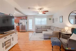 109 Norwich Glen St, Victoria, TX 77904 - Photo 5
