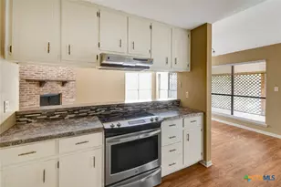 110 Concord Ln, Victoria, TX 77901 - Photo 11