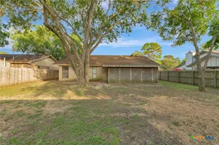 110 Concord Ln, Victoria, TX 77901 - Photo 29