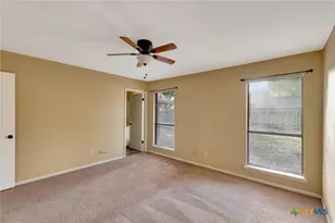 110 Concord Ln, Victoria, TX 77901 - Photo 17