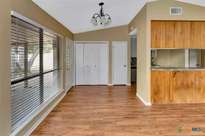 110 Concord Lane, Victoria, TX 77901 - Photo 7
