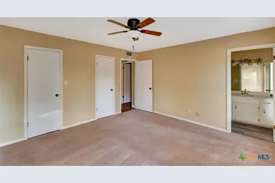 110 Concord Lane, Victoria, TX 77901 - Photo 17