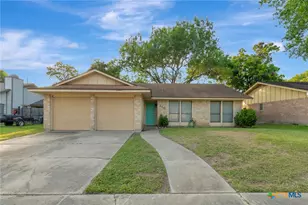 110 Concord Ln, Victoria, TX 77901 - Photo 1