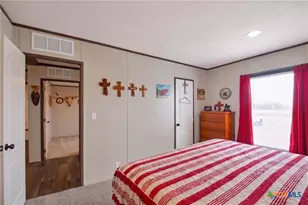 1576 Settlers Way, Seguin, TX 78155 - Photo 37