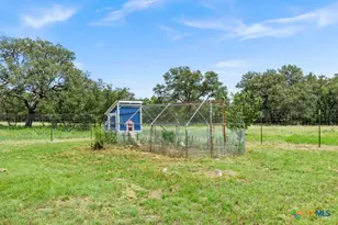 639 Blackbuck Rdg Dr, Lampasas, TX 76550 - Photo 27