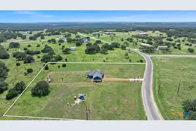 639 Blackbuck Ridge Drive, Lampasas, TX 76550 - Photo 43