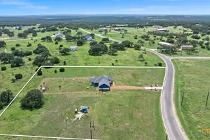 639 Blackbuck Rdg Dr, Lampasas, TX 76550 - Photo 43