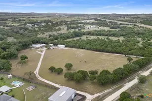 2742 County Rd 1045, Lampasas, TX 76550 - Photo 41