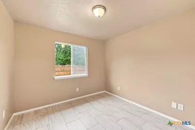 1009 Woodhollow Drive, Temple, TX 76502 - Photo 13