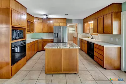 1103 Old Bloomington Road, Victoria, TX 77905 - Photo 13