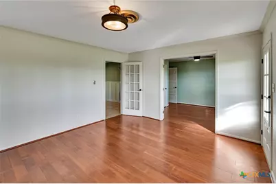 1103 Old Bloomington Road, Victoria, TX 77905 - Photo 19
