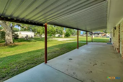 1103 Old Bloomington Road, Victoria, TX 77905 - Photo 35