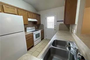 1906 Charleston Ct, Killeen, TX 76542 - Photo 11