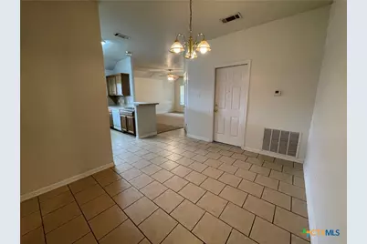 1906 Charleston Court, Killeen, TX 76542 - Photo 9