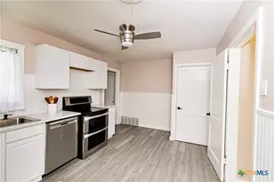 1606 S 31st St, Temple, TX 76504 - Photo 15