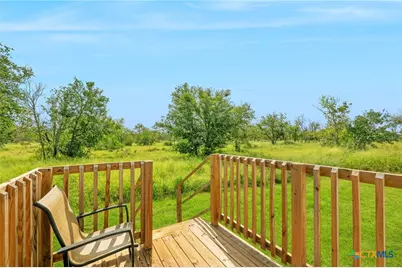 8954 County Road 128, Floresville, TX 78114 - Photo 31