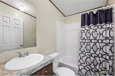 8954 County Road 128, Floresville, TX 78114 - Photo 17