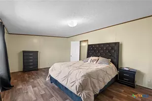 8954 County Rd 128, Floresville, TX 78114 - Photo 13