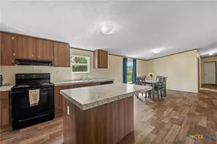 8954 County Rd 128, Floresville, TX 78114 - Photo 27