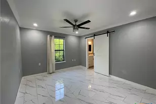 1110 S 9th St, Temple, TX 76504 - Photo 13