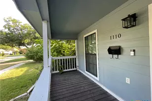 1110 S 9th St, Temple, TX 76504 - Photo 5