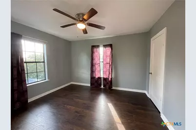 1110 S 9th Street, Temple, TX 76504 - Photo 21