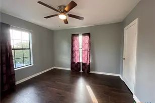 1110 S 9th St, Temple, TX 76504 - Photo 21