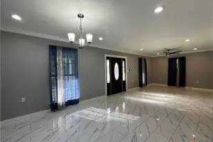 1110 S 9th St, Temple, TX 76504 - Photo 7