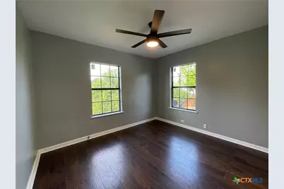 1110 S 9th Street, Temple, TX 76504 - Photo 19
