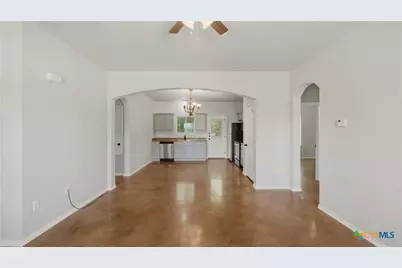 193 Rosedale Avenue, New Braunfels, TX 78130 - Photo 5