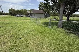 1001 Cervantes St, Victoria, TX 77901 - Photo 19