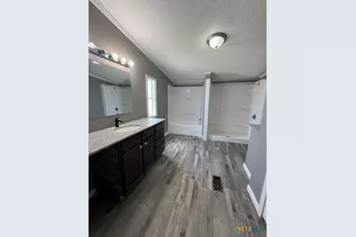1001 Cervantes Street, Victoria, TX 77901 - Photo 11