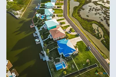 20 Northpointe Dr, Rockport, TX 78382 - Photo 9