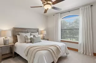 1017 Mountain Dr, San Marcos, TX 78666 - Photo 35