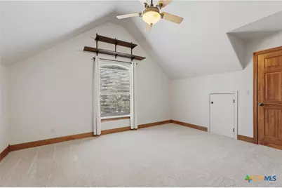 1017 Mountain Drive, San Marcos, TX 78666 - Photo 31